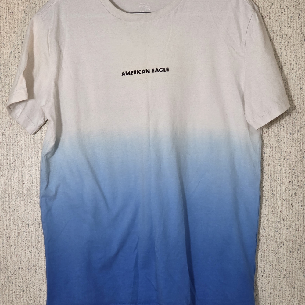 American Eagle Outfitters White and Blue Gradient Tee